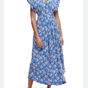 Scotch & Soda Blue and White Palm-Print V-Neck Midi Dress size small